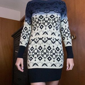 Knitted sweater dress, long sleeve